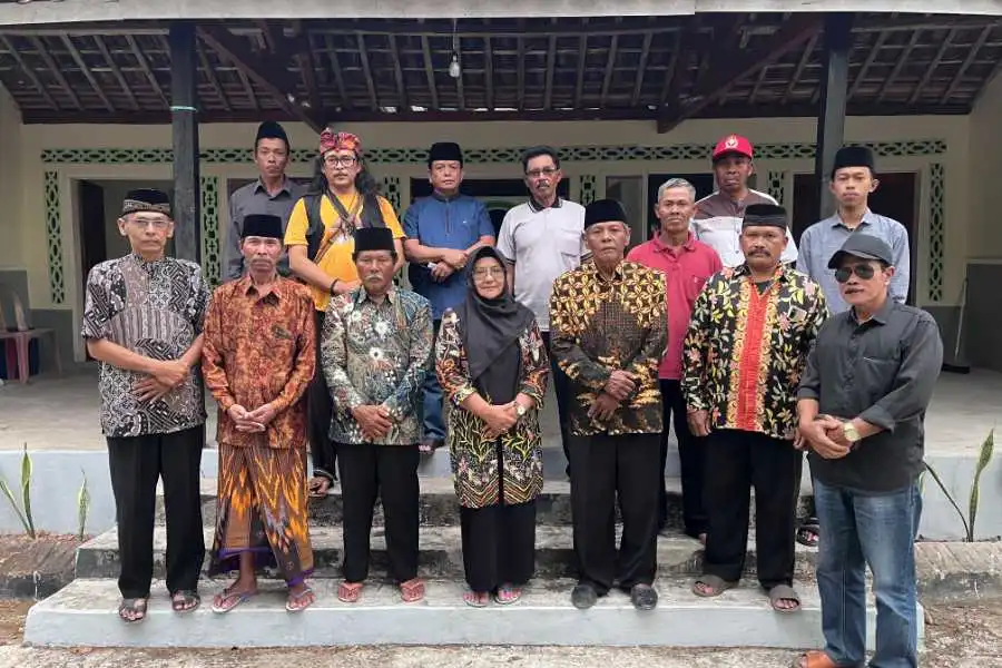 Bunda Nanik Perkuat Dukungan dengan Silaturahmi Politik ke Sesepuh Magetan.