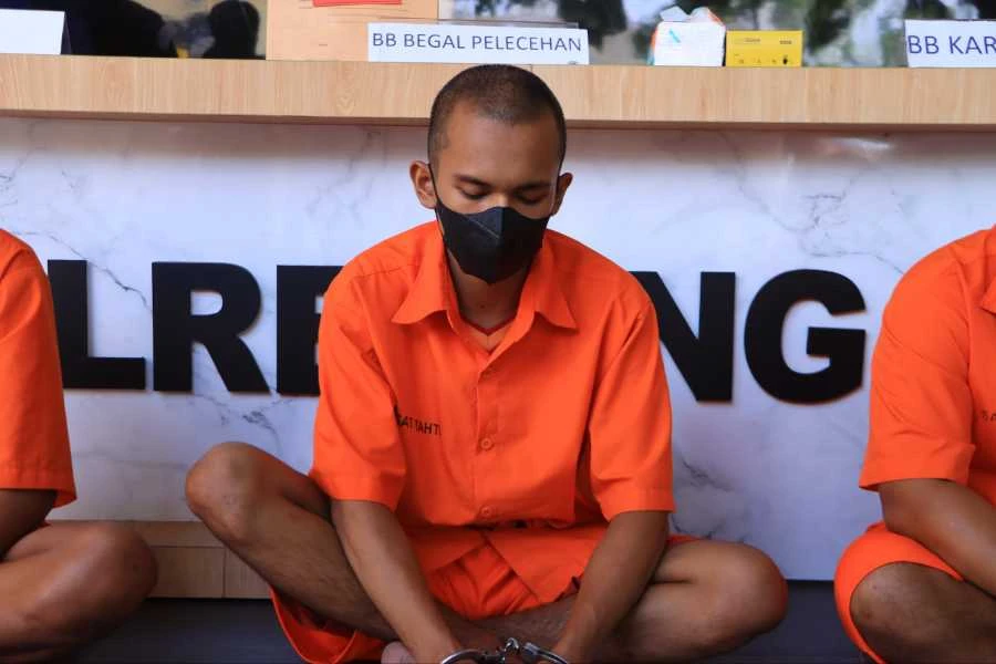 Pria di Ngawi Nekat Lecehkan Wanita di Jalan karena Sering Nonton Video Porno foto beritajatim