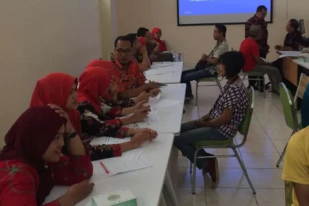 Aliansi Dosen dan Unair Kembangkan Model Peer Group Support untuk Penderita HIV