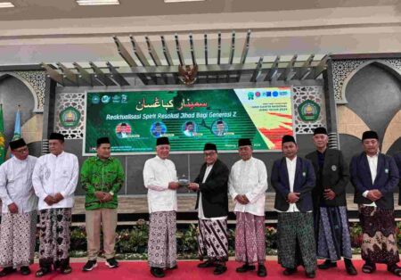 Seminar Nasional Unisma dan PWNU Jatim: Reaktualisasi Spirit Resolusi Jihad untuk Generasi Z foto beritajatim