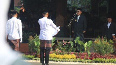 PJs Bupati Mojokerto : Santri Masa Kini Memiliki Tugas Meneruskan Perjuangan Para Pendahulu