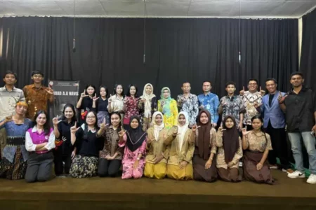 UKWMS Hidupkan Semangat AA Navis di Kota Madiun