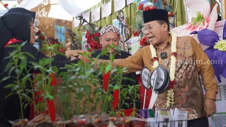 Pjs Bupati Mojokerto, Akhmad Jazuli saat menghadiri Lokakarya 7 Panen Hasil Belajar PPGP Angkatan 10 Kabupaten Mojokerto di SMAN 1 Bangsal. [Foto : ist]
