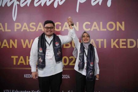 Hasil Survei SMRC: Dhito-Dewi Unggul di Pilbup Kediri 2024 Hasil Riset SMRC: Dhito-Dewi Unggul di Pilbup Kediri 2024