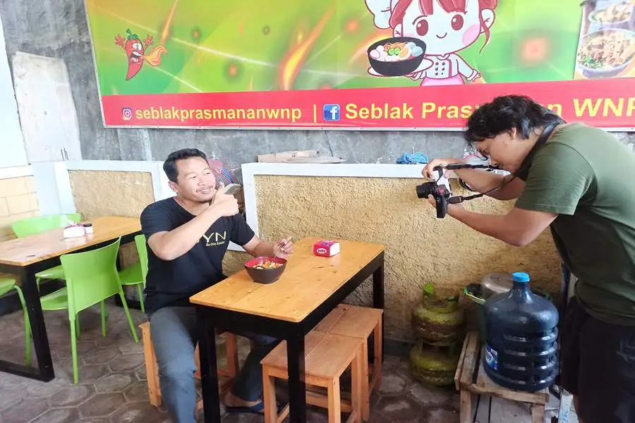 Kisah Sukses Riskian Aji: Konten Kreator yang Populerkan Kuliner Ponorogo Lewat Instagram