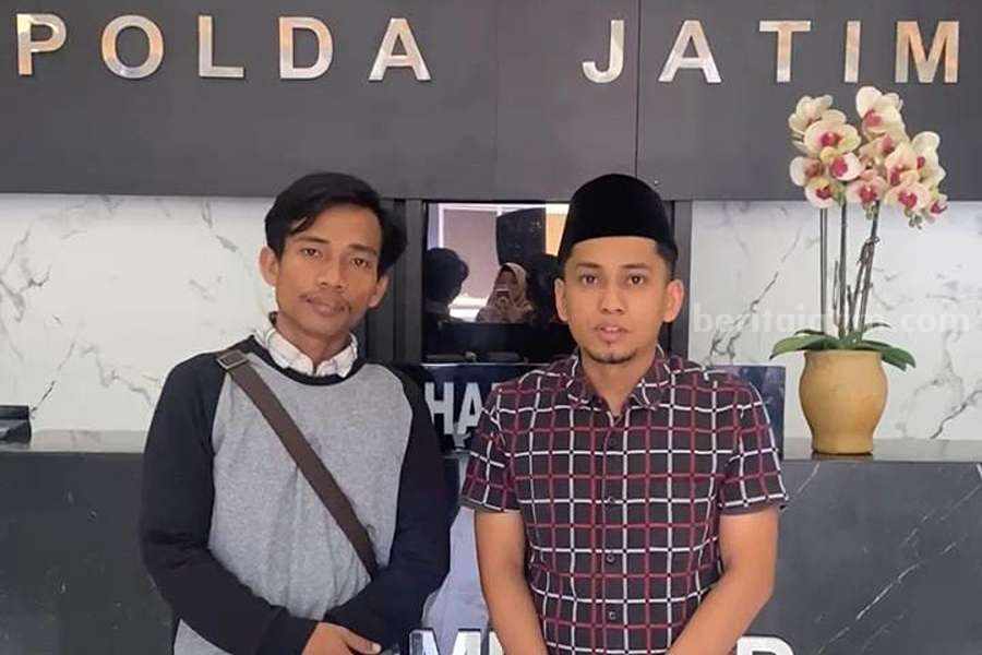 Koordinator PSPD Fahrur Rosi saat di Polda Jatim.