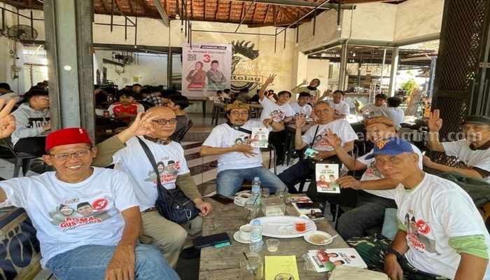 Dukungan Risma-Gus Hans di Pilgub Jatim 2204 dari Alumni Unair Jaringan Arek Ksatria Airlangga (JAKA).