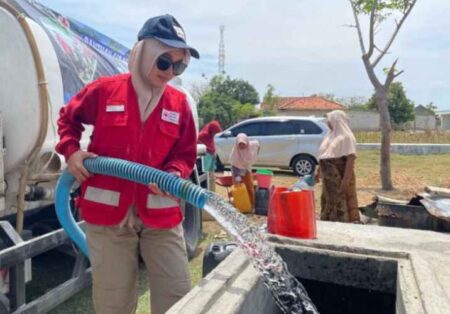 Sebulan Terakhir, PMI Pamekasan Distribusikan 455 Ribu Liter Air Bersih