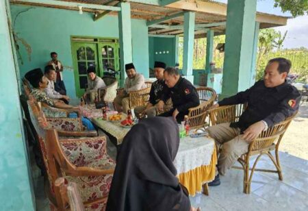 Bawaslu RI Santuni Pengawas TPS di Pamekasan