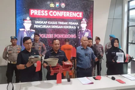 Polres Ponorogo Ungkap Kasus Curas, Pelaku Bawa Kabur Senapan Angin foto berita jatim