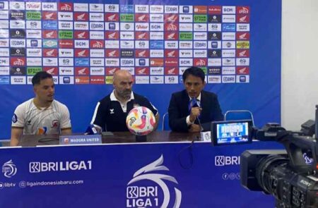 Debut, Paulo Meneses di Madura United Kritisi Laga Kontra PSM