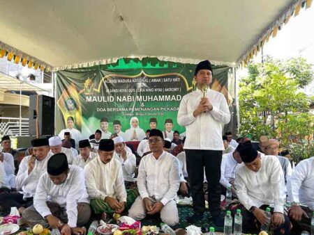 Dukungan Tokoh dan Ulama Jawa Timur Kian Menguat untuk Khofifah-Emil
