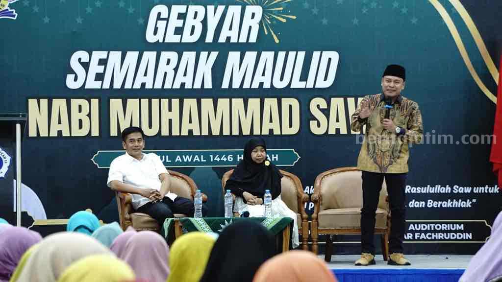 Ketua DPD Partai Golkar Surabaya, Arif Fathoni, saat seminar yang diselenggarakan oleh Pimpinan Daerah Aisyiyah Kota Surabaya, Minggu (13/10/2024).