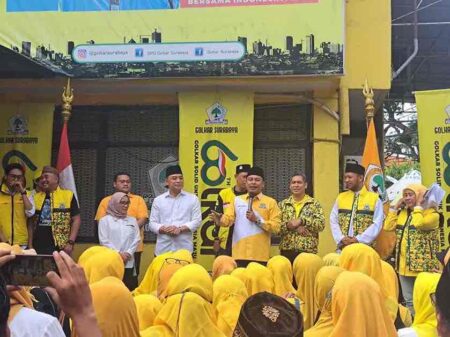 HUT ke-60 Golkar: Doa Bersama bagi Prabowo-Gibran, Penghargaan untuk Jokowi dari Surabaya HUT ke-60 Golkar: Doa Bersama bagi Prabowo-Gibran, Penghargaan untuk Jokowi dari Surabaya