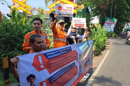 Kecelakaan KA di Jalur Sebidang Surabaya 2024 Menurun foto berita jatim