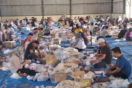 KPU Lamongan Temukan 555 Surat Suara Rusak KPU Lamongan