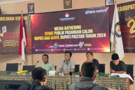 KPU Pacitan Gelar 3 Kali Debat Pilkada, Ini Materinya foto beritajatim