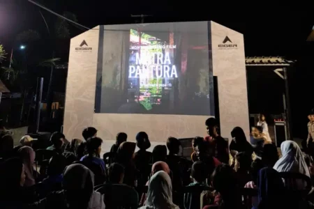 Perjuangan Warga Mayangan Melawan Abrasi, EIGER Rilis “Matra Pantura” foto berita jatim