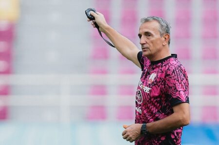 Dua Pelatih Terdepak Dalam Tujuh Pekan Pertama Liga 1 2024/2025 Milomir Seslija menjadi pelatih kedua yang terdepak dari kompetisi Liga 1 musim 2024/2025. Foto: PT LIB