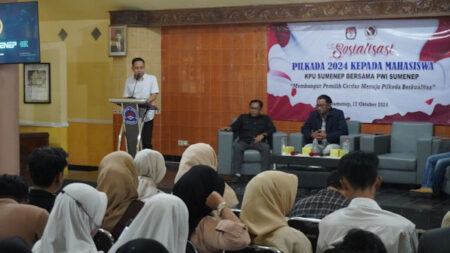 Sosialisasi Pilkada ke Mahasiswa yang digelar KPU dan PWI Sumenep