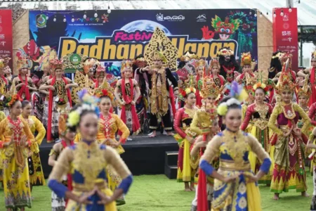 Padang Ulanan, Pembuka Spektakuler Menuju Pagelaran Gandrung Sewu di Banyuwangi foto beritajatim