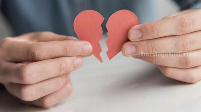 Ilustrasi patah hati dan putus cinta.