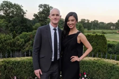 Raline Shah Beri Ucapan Selamat Atas Pernikahan Pertama Brian Armstrong, Warganet: Klarifikasi Berkelas foto berita jatim