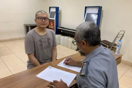 Begini Penampakan Ronald Tannur di Rutan Medaeng foto beritajatim