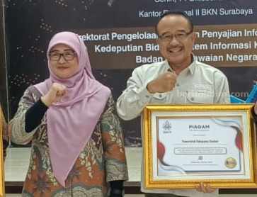 Penyelesaian Disparitas Data ASN Pemkab Jember Era Hendy-Firjaun Diganjar Penghargaan