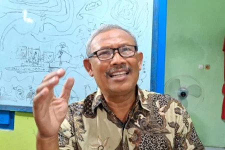 Sunyoto, Guru Fisika semasa Mensesneg Prasetyo Hadi bersekolah di SMPN 2 Ngawi.