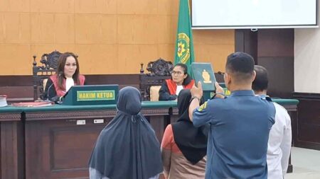 Saksi Mertua Terdakwa: Sebelum Kejadian, Korban Pinjam Uang Rp2 Juta untuk Ganti Gaji 13