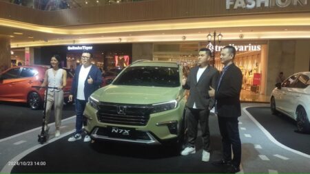 Honda Hadirkan Surga Belanja Akhir Tahun di Pakuwon Mall, Lengkap dengan Test Drive dan Promo Menarik