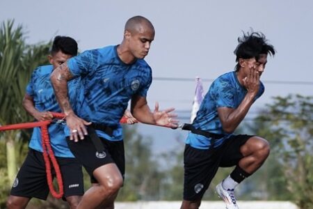 Arema FC Siapkan Fisik dan Uji Coba foto beritajatim
