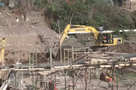 Bendungan Boreng Kembali Kokoh, Uniknya Andalkan Teknologi Ramah Lingkungan Progres pembangunan kembali DAM Boreng Lumajang.