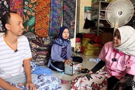Cara BGSKIN Dongkrak Ekonomi Perajin Batik di Sidoarjo Pasca Pandemi Covid-19 foto beritajatim