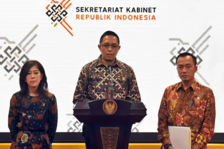 Istana Bantah Menteri ke Magelang Bukan Ospek dan Militerisme Hasan Nasbi