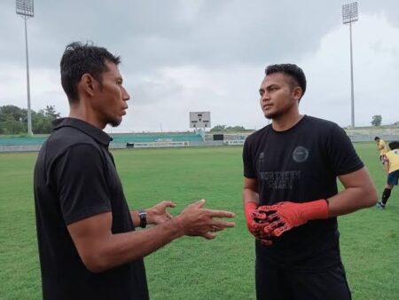 Pelatih Kiper Gresik United Dapat Sanksi Komdis PSSI, Segini Nilai Dendanya Pelatih kiper Gresik United, Ahmad Nurosadi.