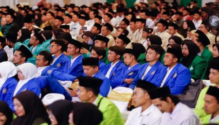 5 Tahun Terakhir, Pemprov Gelontor Rp1 T Lebih untuk Madrasah Diniyah se-Jatim Pemprov Gelontor Rp 1 T Lebih untuk Madrasah Diniyah se-Jatim Selama 5 Tahun Terakhir