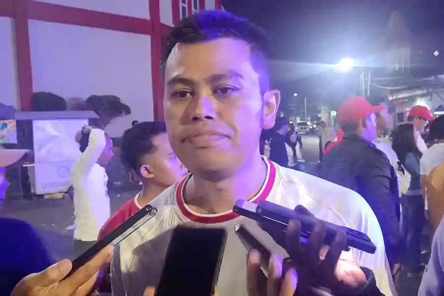 Syauqul Muhibbin usai nonton bareng Timnas Indonesia vs China ,Selasa (15/10/2024). (Foto: Winanto/Beritajatim.com)