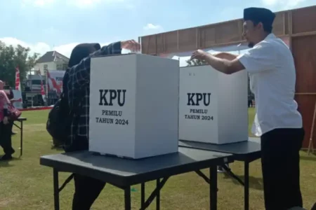 Keluarkan Survei Pilwali Kota Blitar, LKPI Belum Terdaftar foto berita jatim
