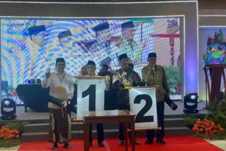 Paslon Bupati dan Wakil Bupati Pemilihan Daerah Kabupaten Tuban. [Foto: Diah Ayu/Beritajatim.com]