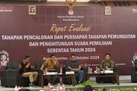 Rapat Evaluasi, KPU Kota Mojokerto Harapkan Saran dan Masukan foto berita jatim