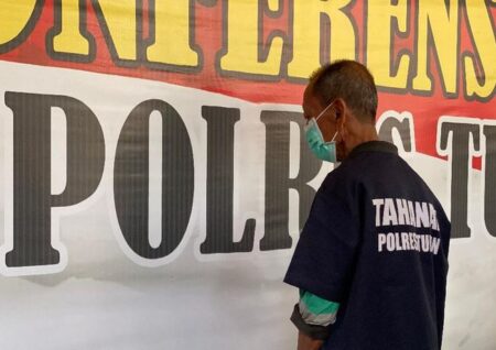 Dipicu Pohon Pisang, Kakek di Tuban Bacok Kepala Tetangga Foto BeritaJatim.com