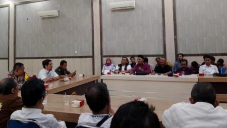 Debat Publik Pilbup Bondowoso Tanpa Sound Horeg, Khawatir Ganggu Warga Foto BeritaJatim.com