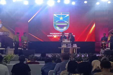 Paslon Pilbup Probolinggo Adu Program Perkokoh NKRI dan Kebangsaan di Debat Terakhir Foto BeritaJatim.com