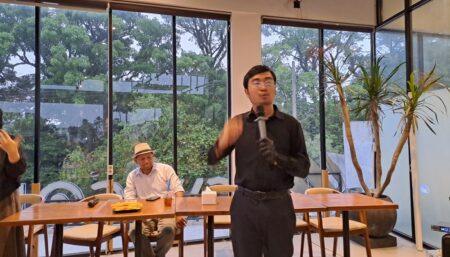 Aryo Seno Ajak Anak Muda Kota Malang Pilih Risma-Gus Hans dan HC-Ganis Foto BeritaJatim.com