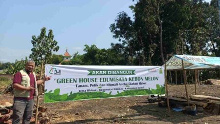 LMI Kediri Luncurkan Green House, Berdayakan Petani Muda dan Dukung Difabel Foto BeritaJatim.com
