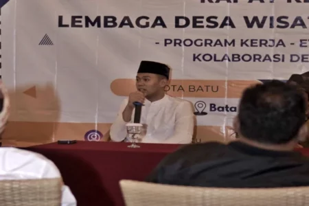 Paslon GURU Cocok Optimalisasi Desa Wisata Atasi Kebosanan Wisatawan di Kota Batu Foto BeritaJatim.com