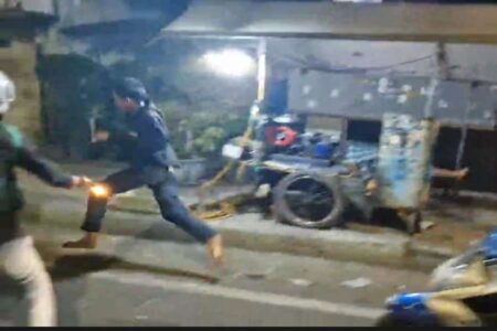 Bandit Curanmor yang Ditembak Polsek Sukolilo Sudah Beraksi di 8 TKP Foto BeritaJatim.com