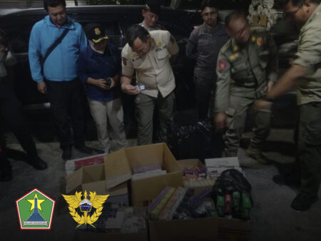 Operasi Gempur Rokok Ilegal di Malang, Petugas Gabungan Sita 7.509 Bungkus Rokok Foto BeritaJatim.com